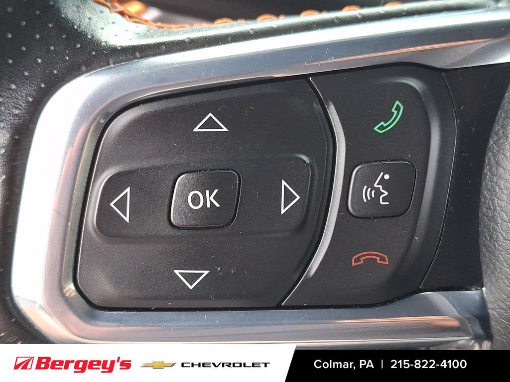 Used 2023 Jeep Gladiator Mojave w/ Cold Weather Group AWD/4WD image 25
