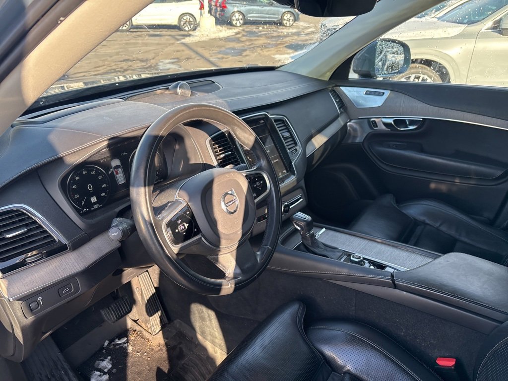 Used 2020 Volvo XC90 T6 Inscription w/ Protection Package Premier image 19