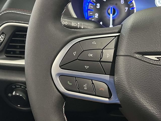 New 2027 Chrysler Pacifica Select FWD image 20