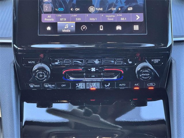 New 2025 Jeep Grand Cherokee Laredo w/ Luxury Tech Group I image 5