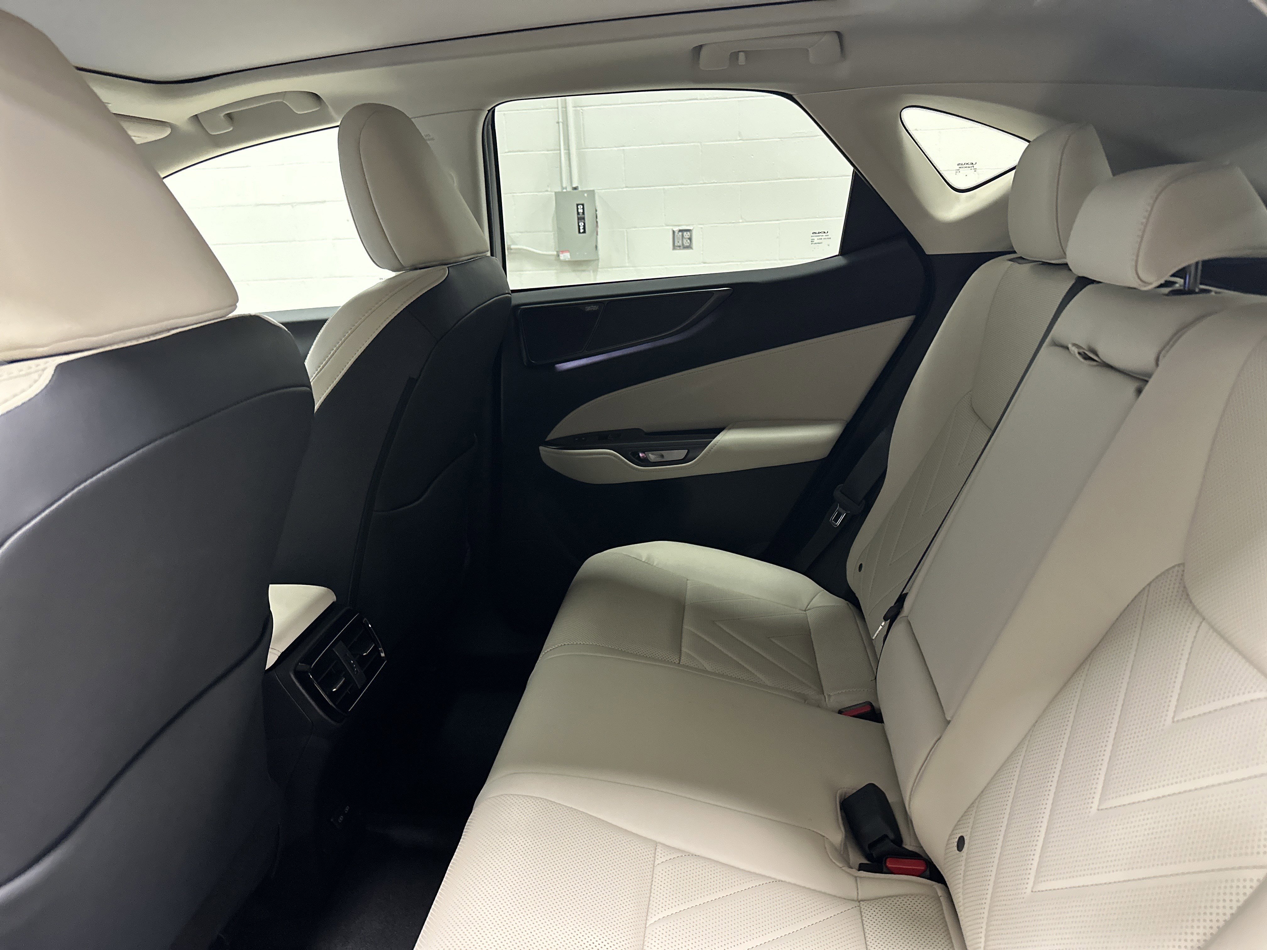 Certified 2025 Lexus NX 350 AWD w/ Cold Area Package image 31