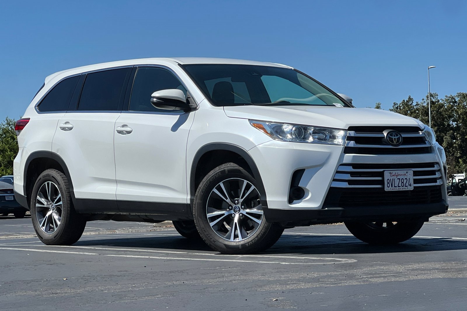 Used 2019 Toyota Highlander LE