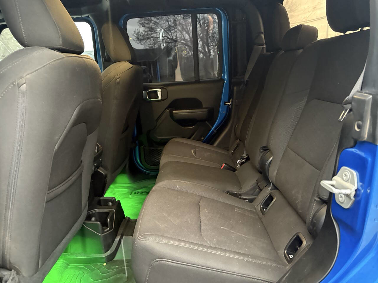 Used 2022 Jeep Gladiator Sport image 20