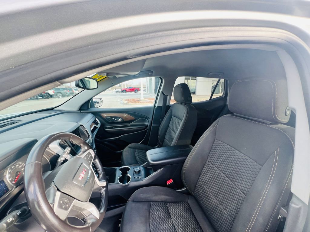 Used 2019 GMC Terrain SLE w/ Driver Convenience Package image 18