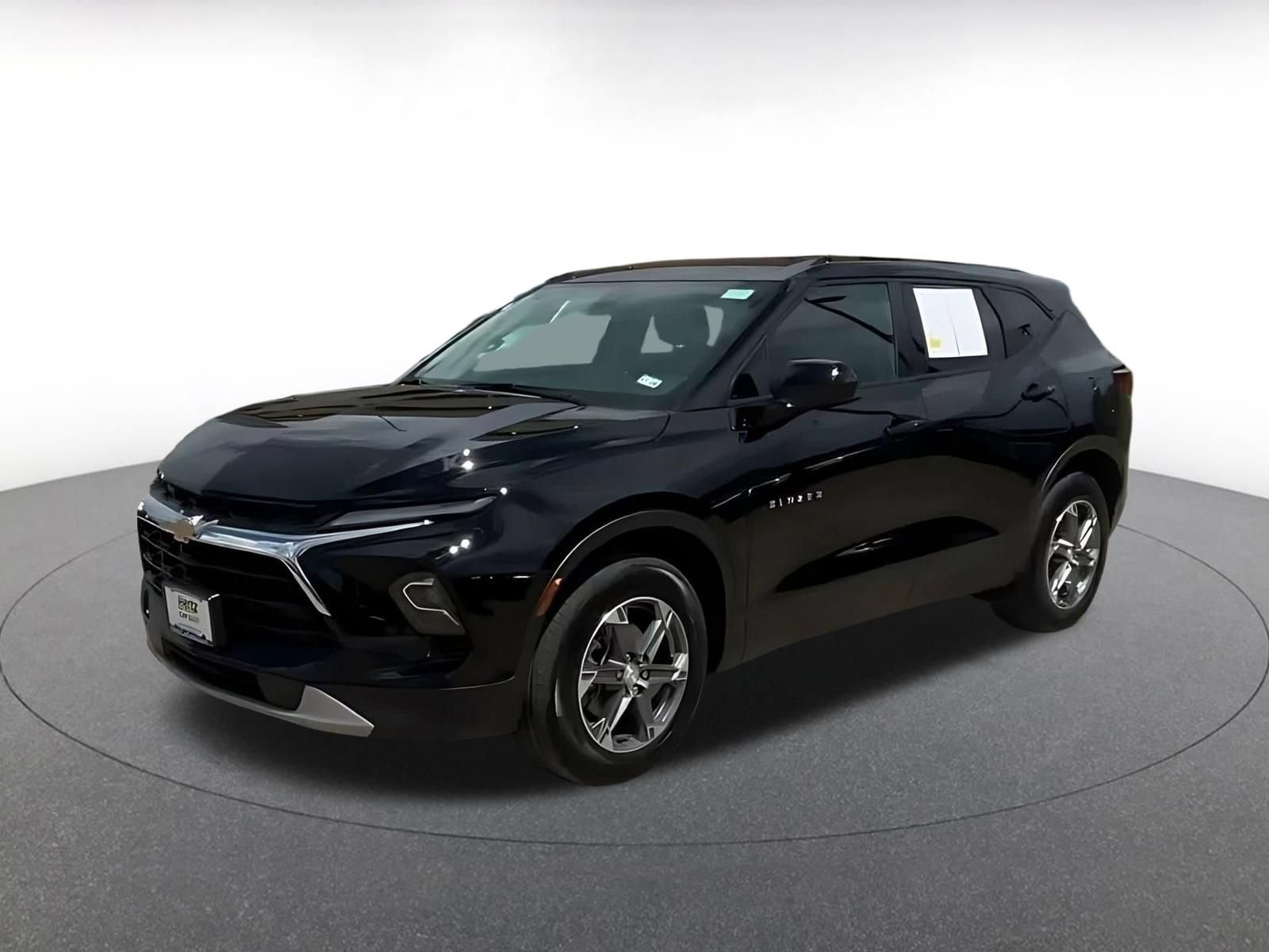 Used 2026 Chevrolet Blazer LT FWD image 7