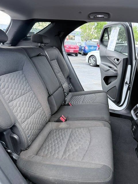 Used 2019 Chevrolet Equinox LT FWD image 14