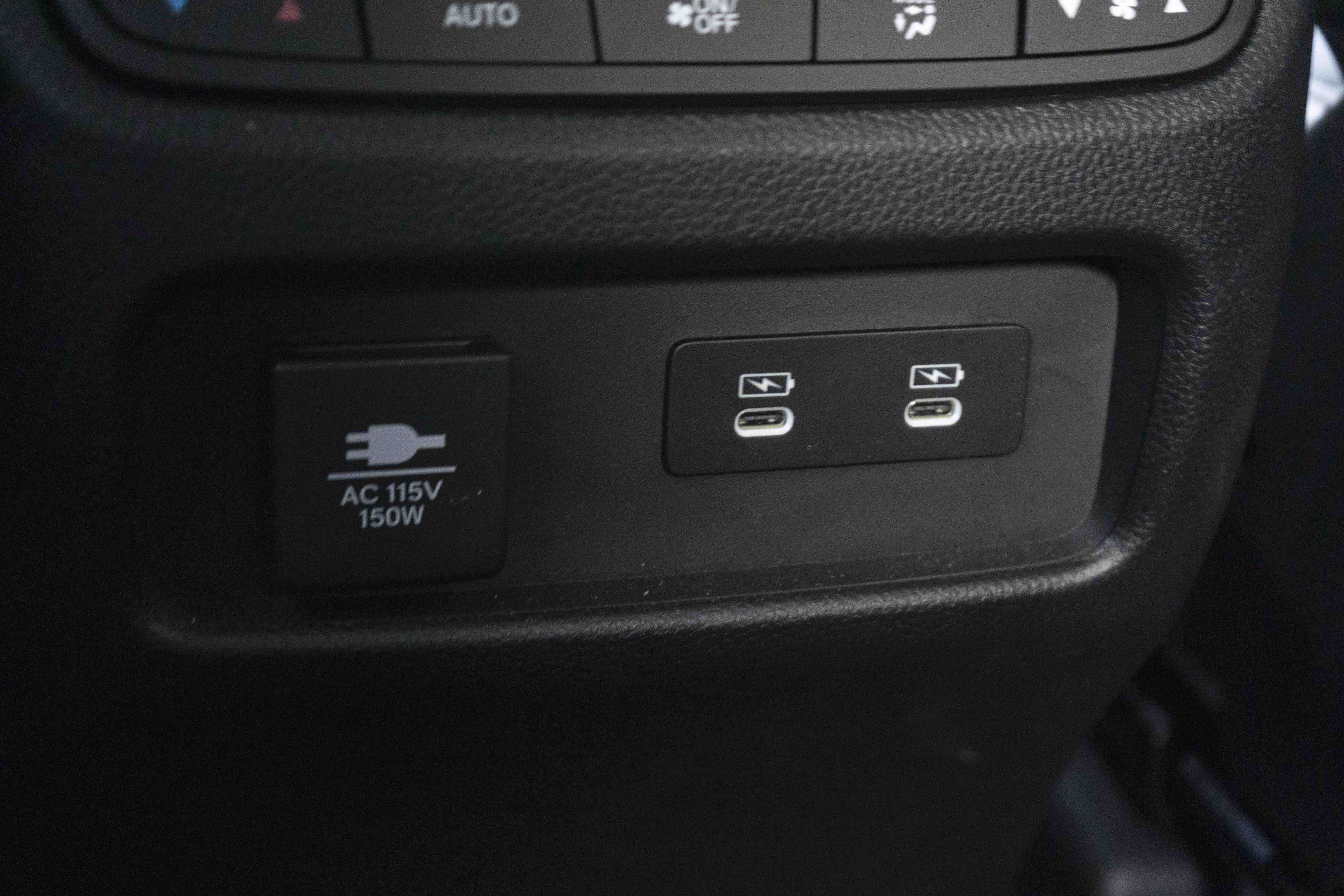 Certified 2026 Honda Pilot TrailSport image 44