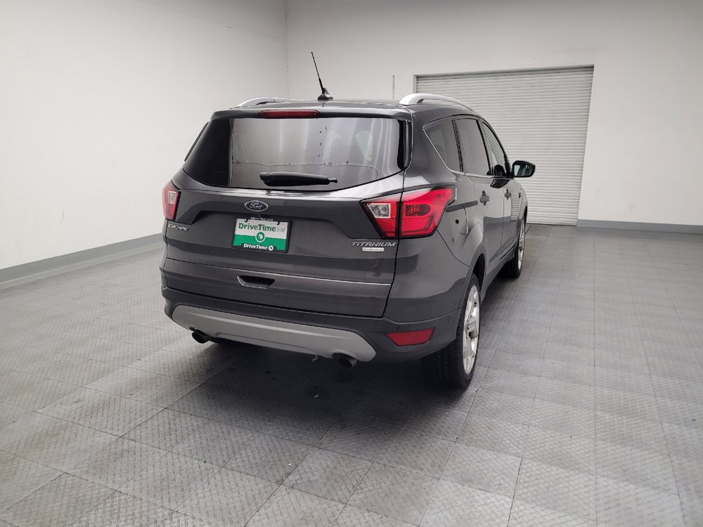 Used 2019 Ford Escape Titanium FWD image 7