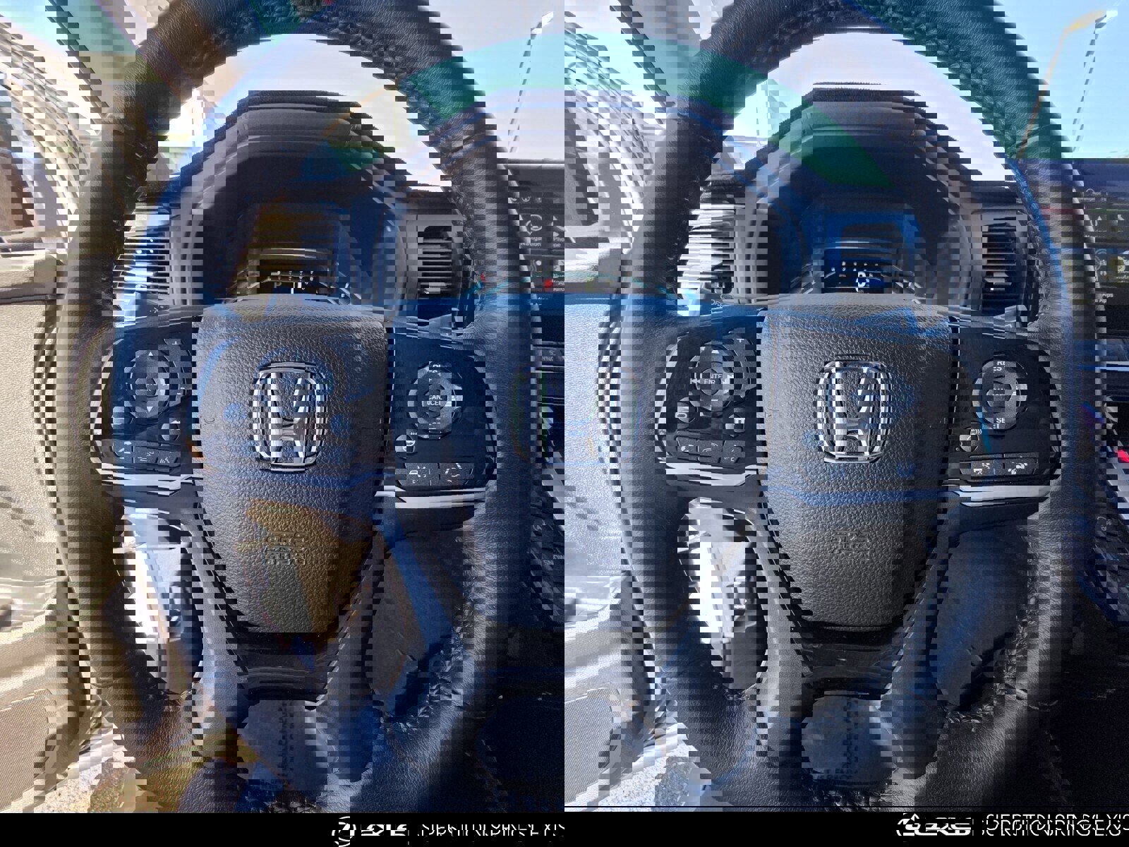 Used 2023 Honda Odyssey Elite image 23