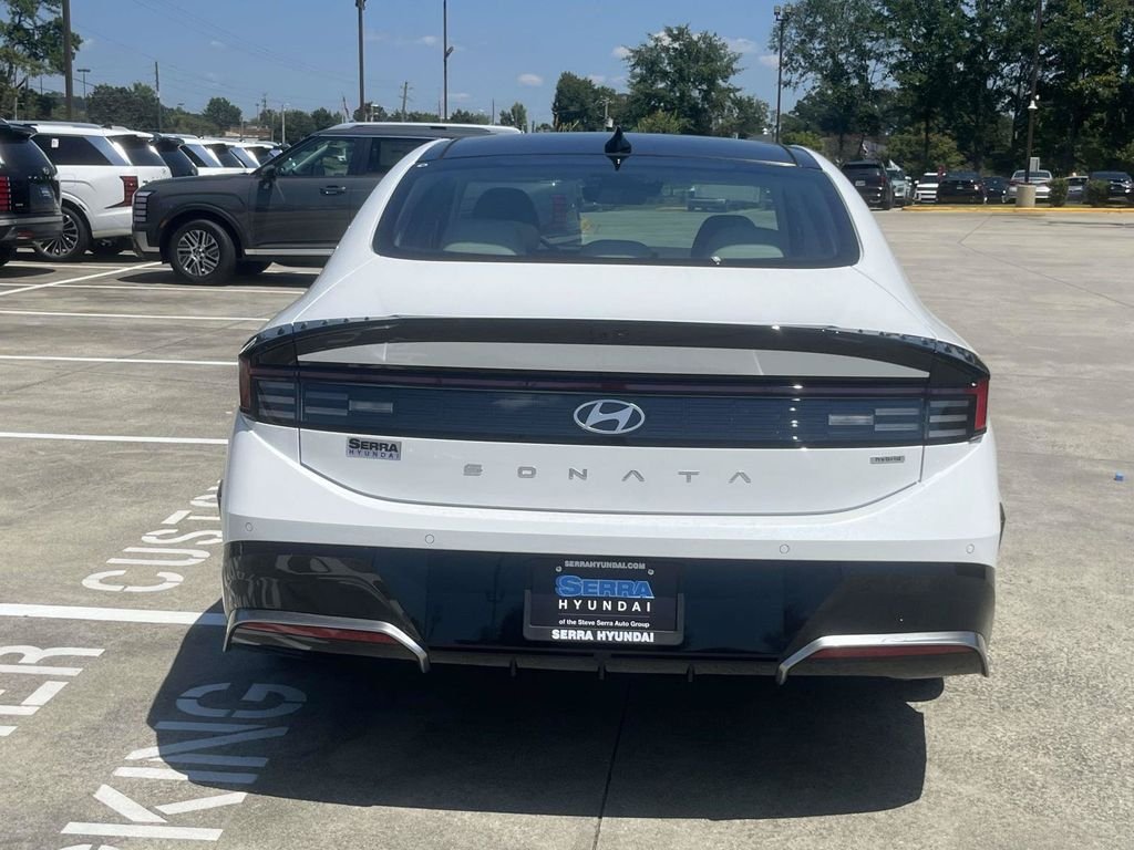 New 2026 Hyundai Sonata Limited FWD image 4