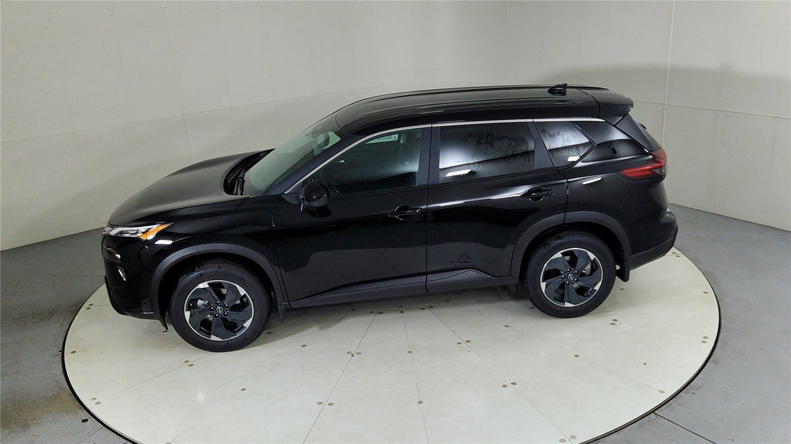 New 2026 Nissan Rogue SV w/ Cold Weather Package image 37