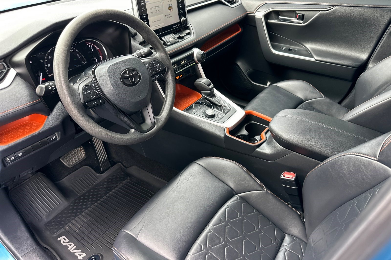 Used 2019 Toyota RAV4 Adventure AWD/4WD image 4