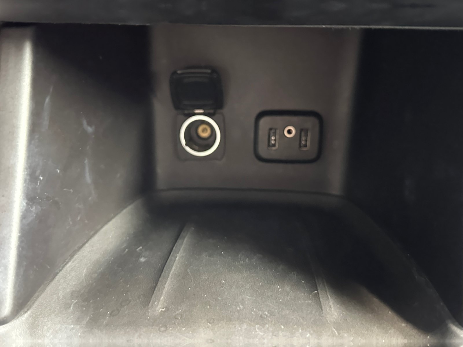 Used 2017 GMC Acadia SLT FWD image 21