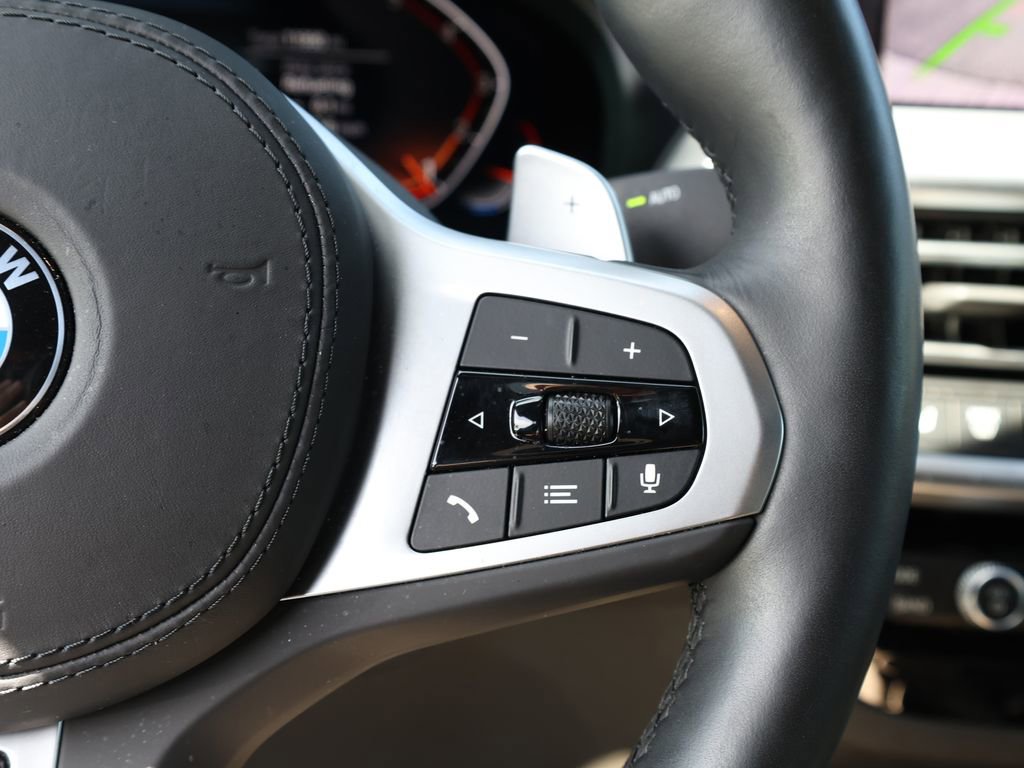 Used 2025 BMW X4 xDrive30i image 39