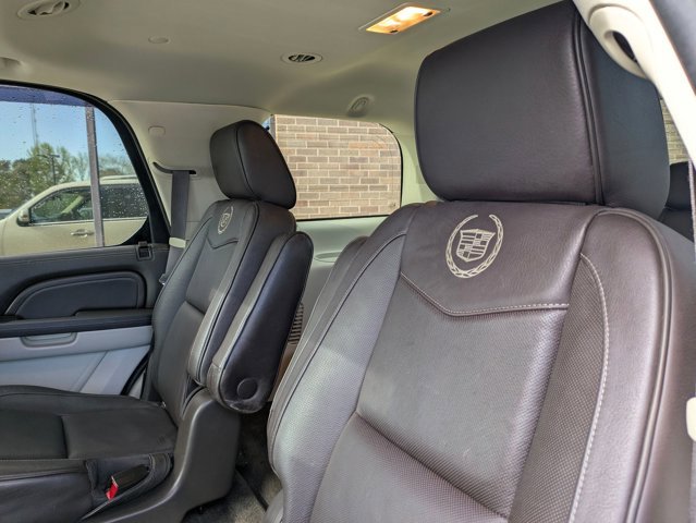 Used 2014 Cadillac Escalade Platinum image 20