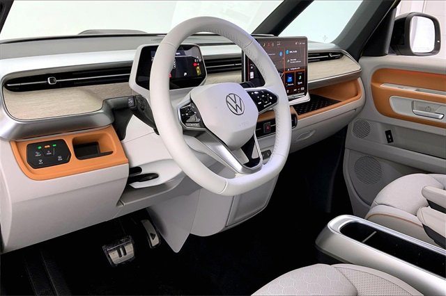 New 2025 Volkswagen ID. Buzz 1st Edition image 7