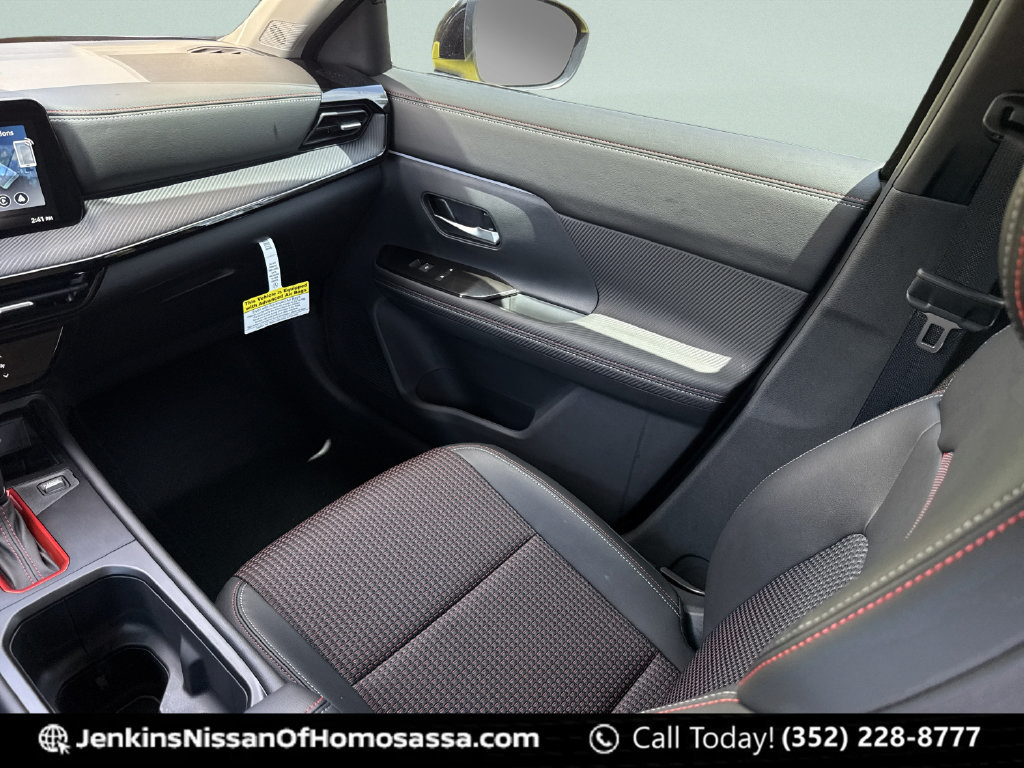 New 2026 Nissan Kicks SR w/ Interior Electronics Package FWD image 23