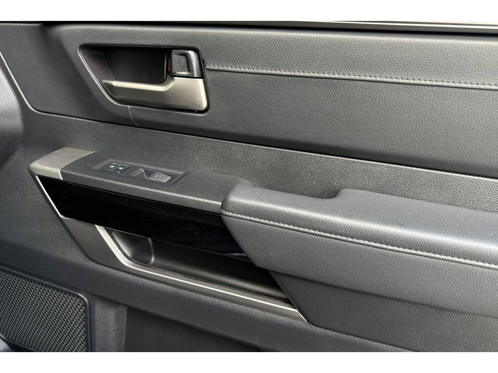 Used 2023 Toyota Tundra Limited image 18