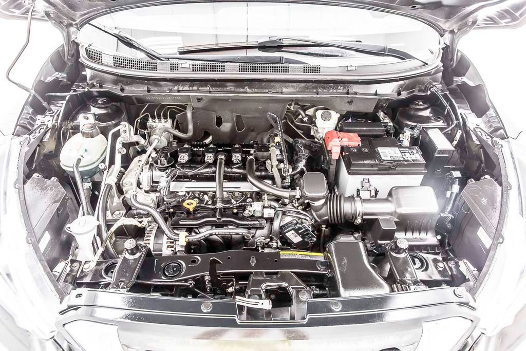 Used 2019 Nissan Kicks SV FWD image 39