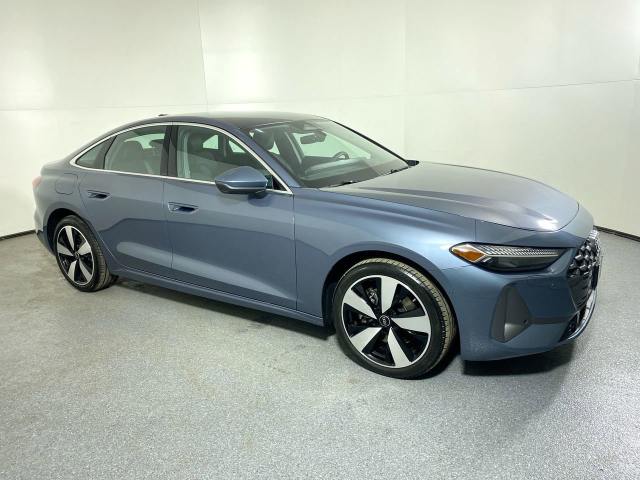 Used 2025 Audi A5 2.0T Premium Plus w/ Premium Plus image 29