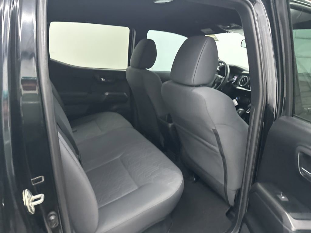 Used 2019 Toyota Tacoma TRD Sport w/ Technology Package image 23