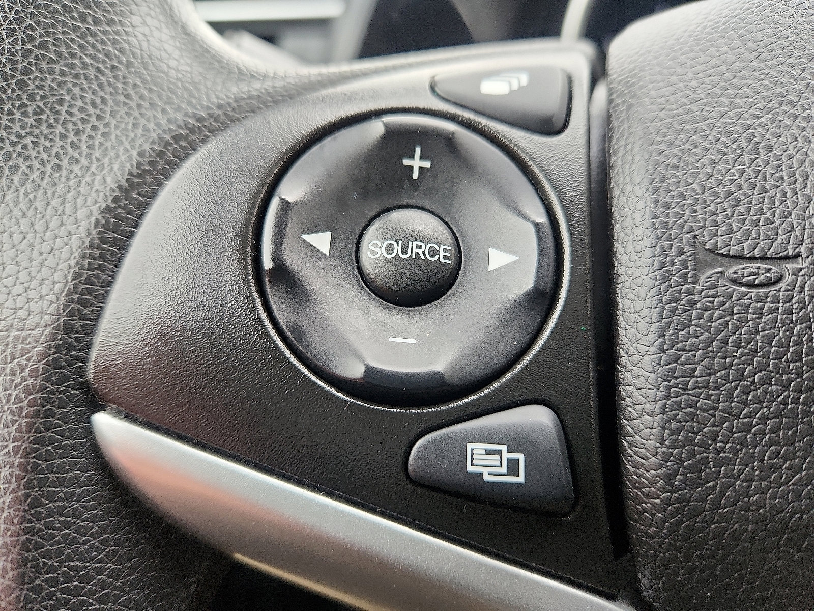 Used 2018 Honda Fit EX image 21