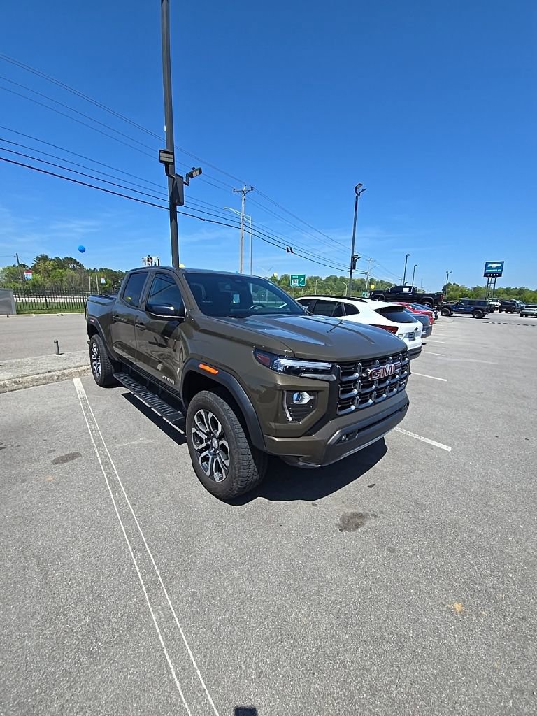 Used 2023 GMC Canyon AT4 w/ AT4 Premium Package image 5