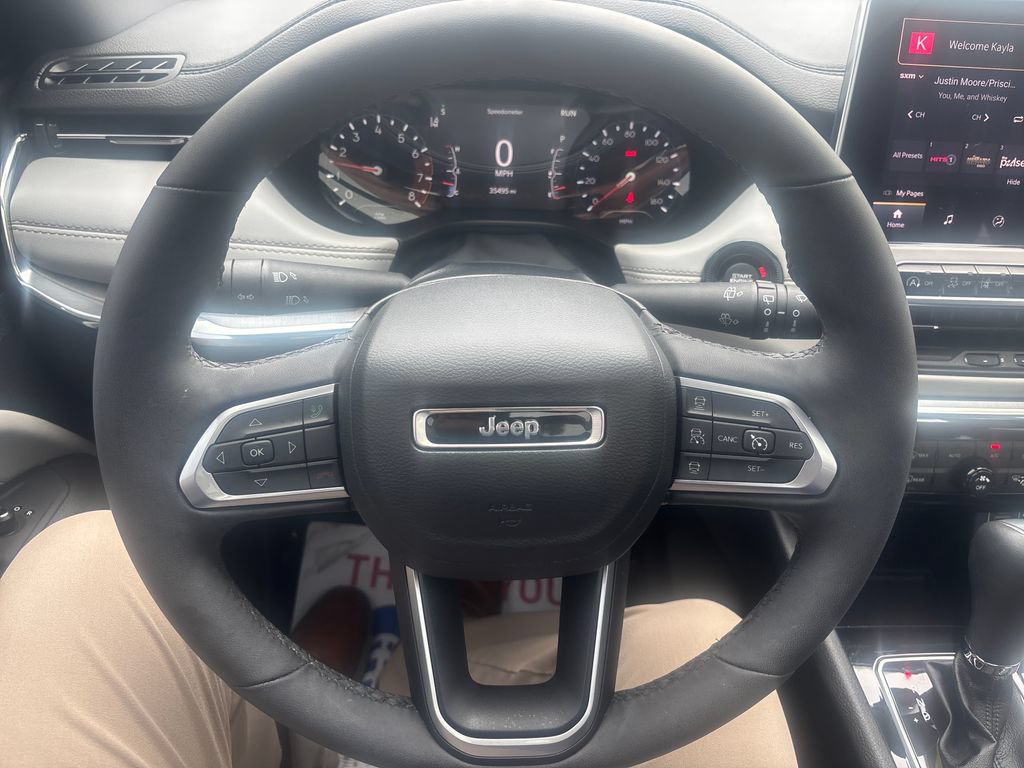 Used 2023 Jeep Compass Limited w/ Sun and Sound Group AWD/4WD image 19