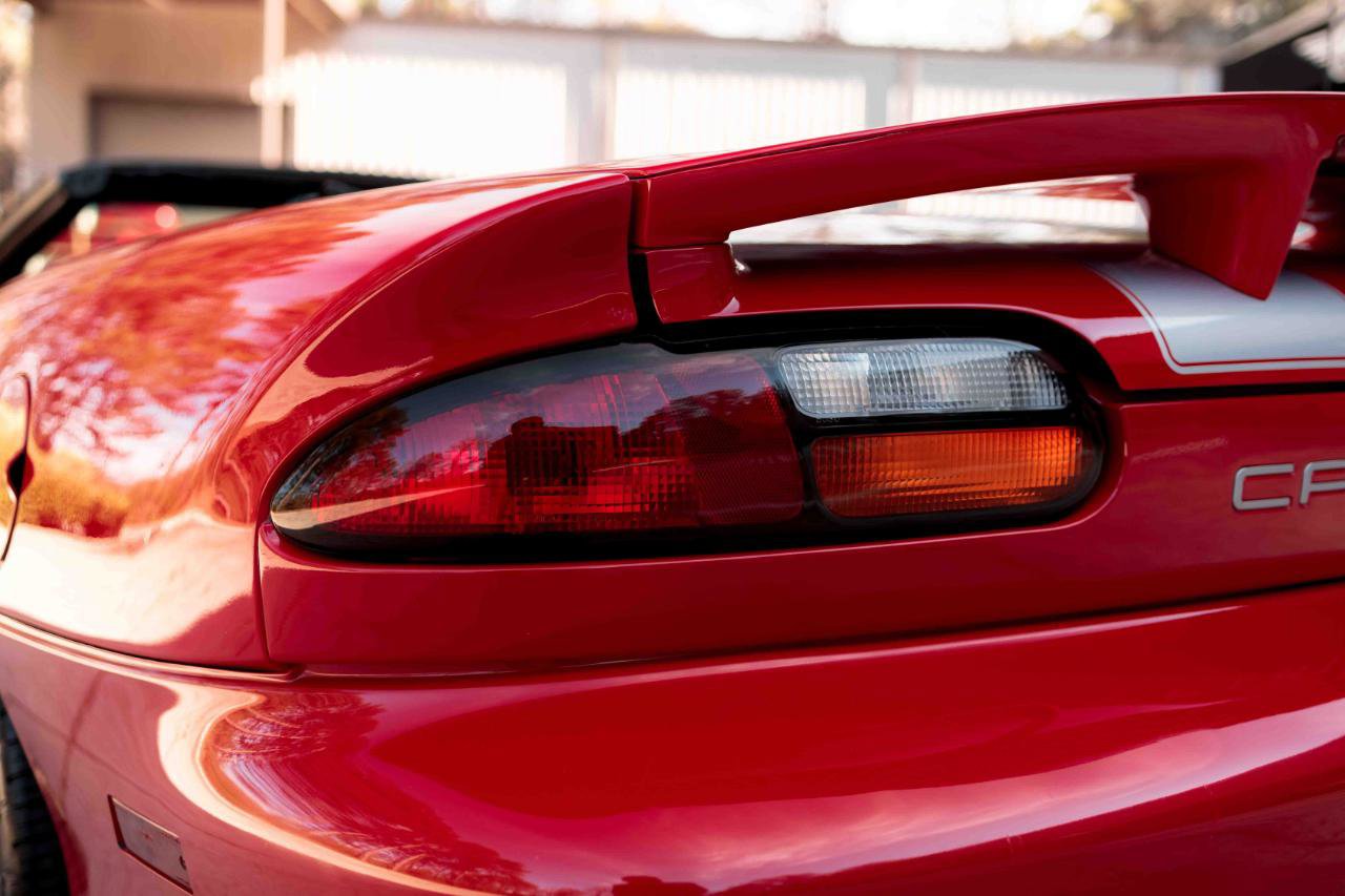 Used 2002 Chevrolet Camaro Z28 w/ SS Performance/Appearance Pkg image 31