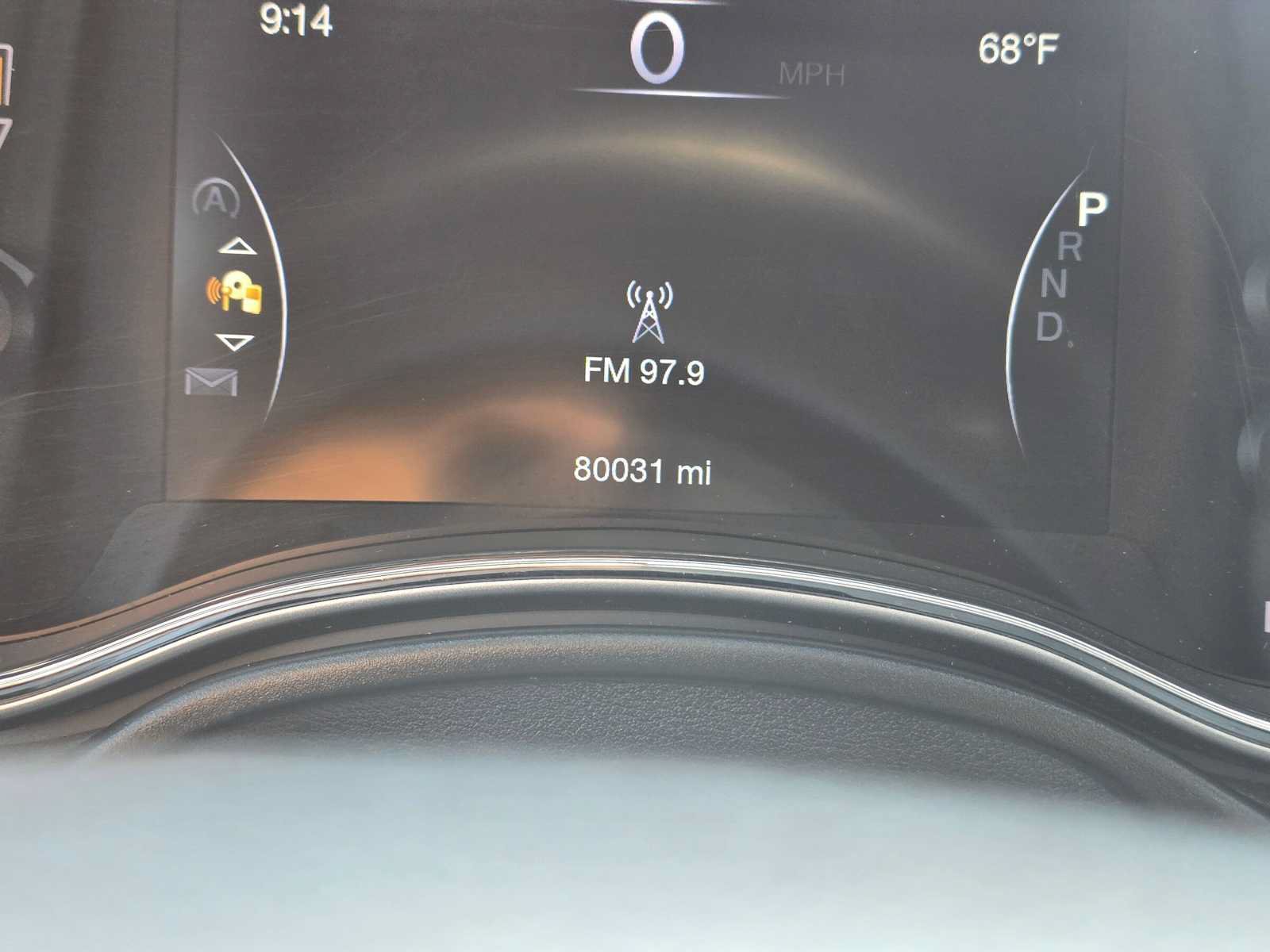Used 2019 Jeep Grand Cherokee Limited w/ Luxury Group II AWD/4WD image 28