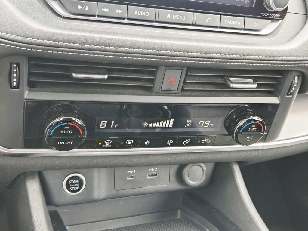 Used 2023 Nissan Rogue SV image 27