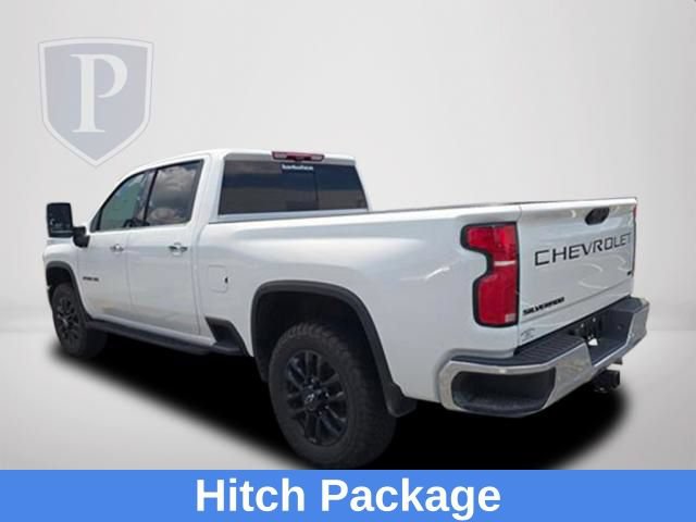Used 2025 Chevrolet Silverado 2500 LTZ w/ LTZ Premium Package AWD/4WD image 9