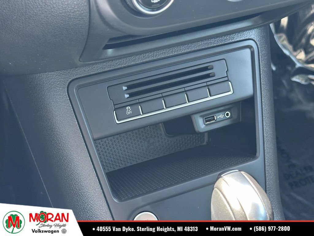 Used 2016 Volkswagen Tiguan SEL FWD image 31