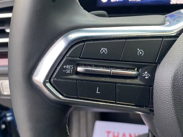 Used 2024 Chevrolet Traverse Z71 image 17