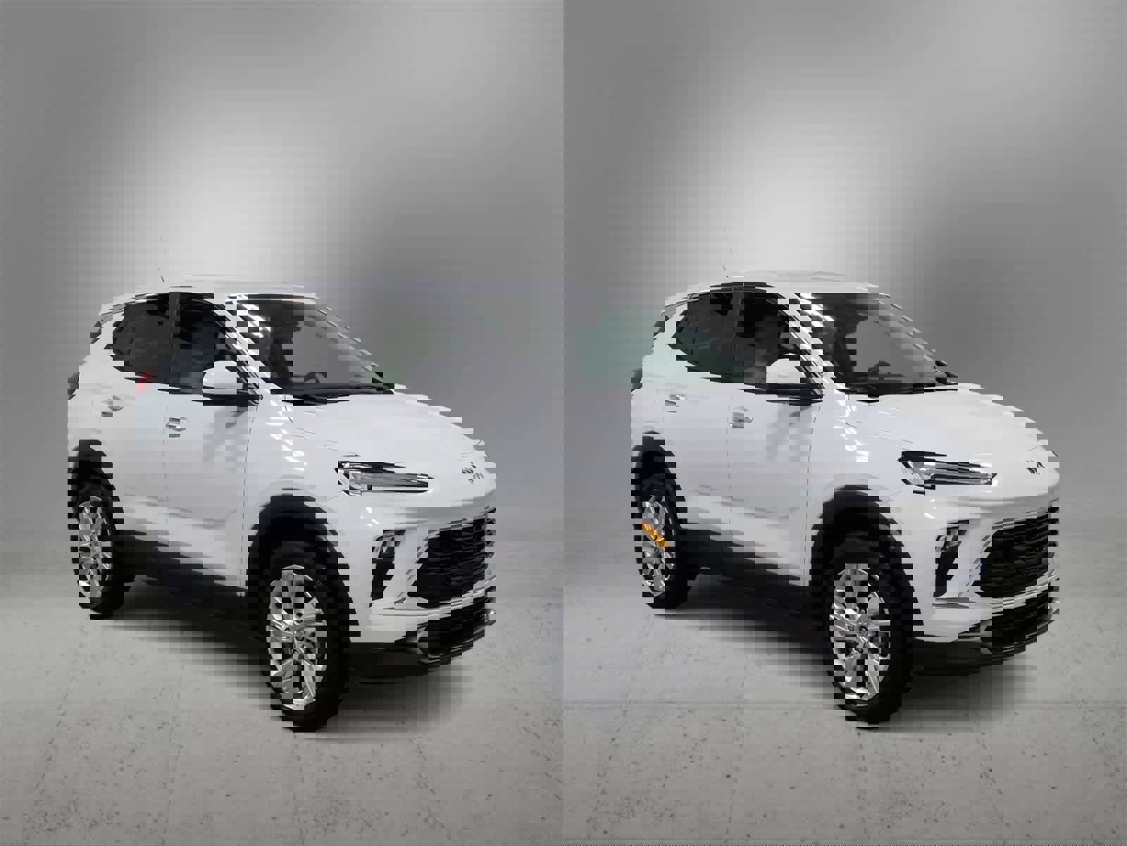 Used 2025 Buick Encore GX Preferred w/ Comfort Package image 2