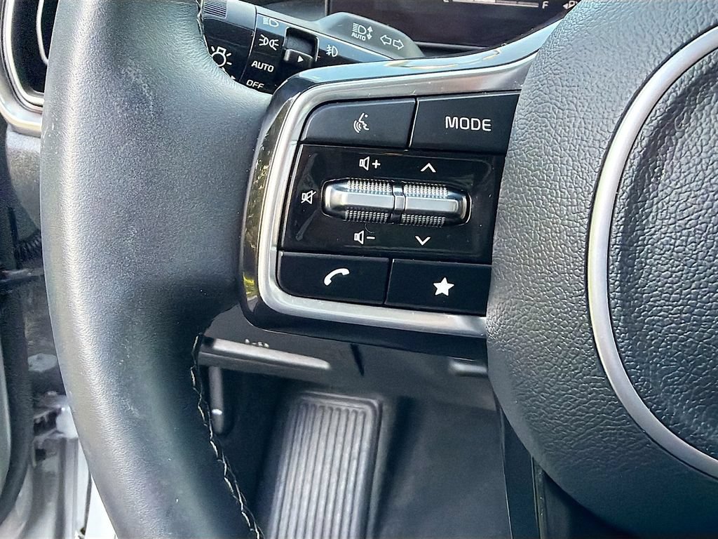 Used 2025 Kia Sorento EX AWD/4WD image 38