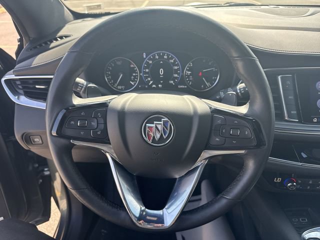 Used 2023 Buick Enclave Avenir w/ Avenir Technology Package image 11