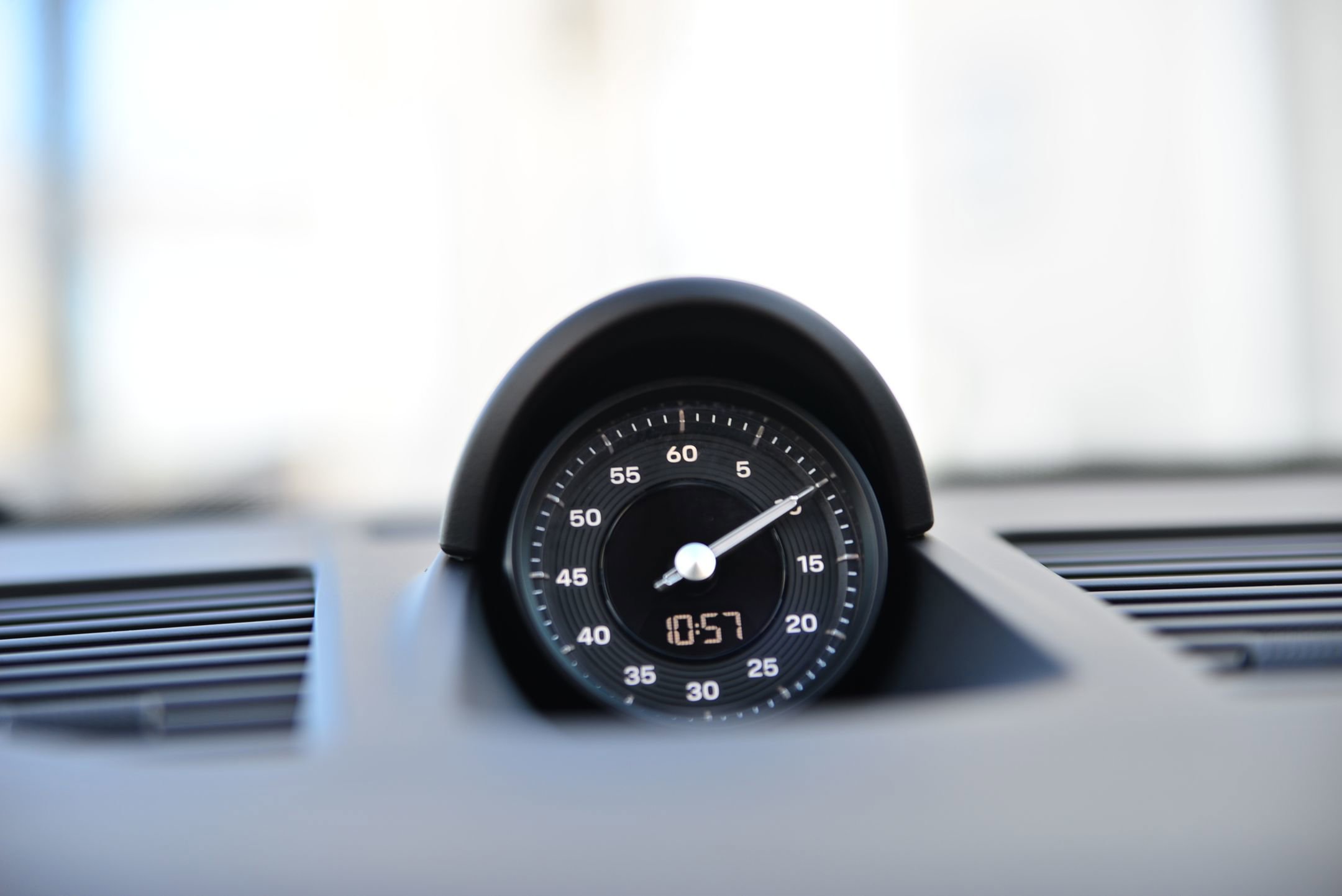 Certified 2024 Porsche 911 Carrera 4S image 14