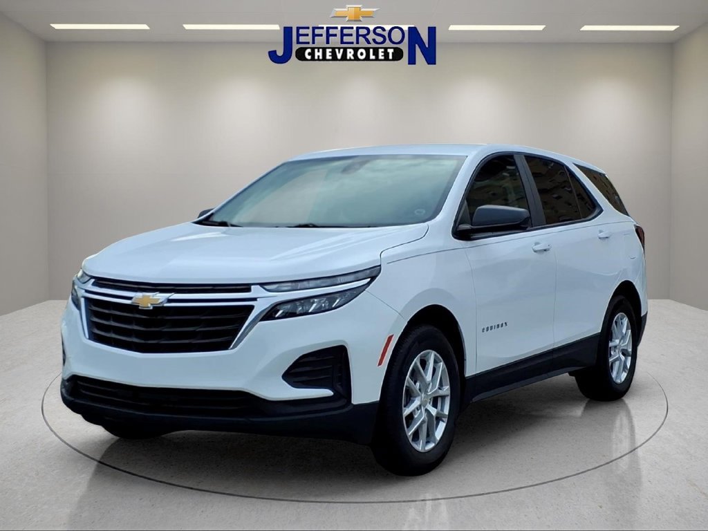 Used 2024 Chevrolet Equinox LS w/ LS Convenience Package