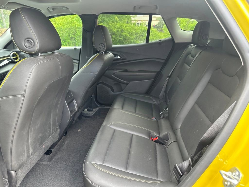 Used 2025 Chevrolet Trax ACTIV w/ Sunroof Package FWD image 14