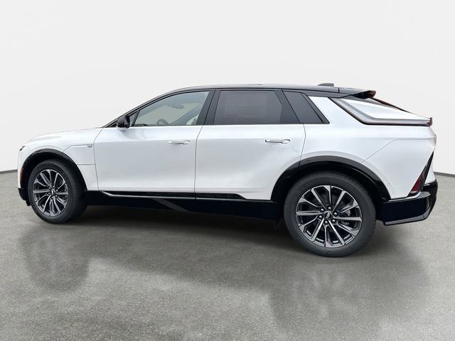 New 2025 Cadillac Lyriq Sport w/ LPO, Floor Liner Package image 4