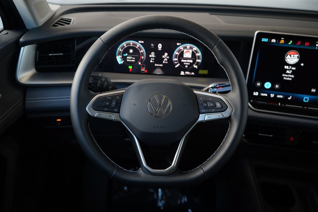 New 2026 Volkswagen Tiguan SE AWD/4WD image 9