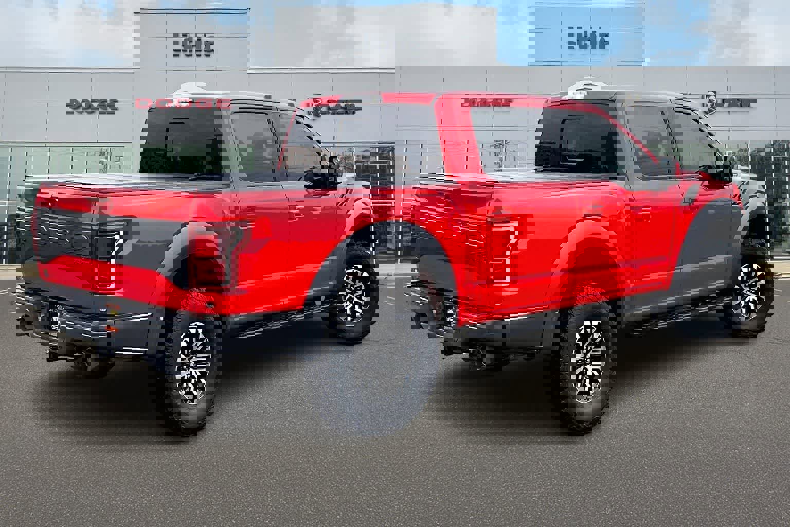 Used 2019 Ford F150 Raptor w/ Equipment Group 802A Luxury image 23