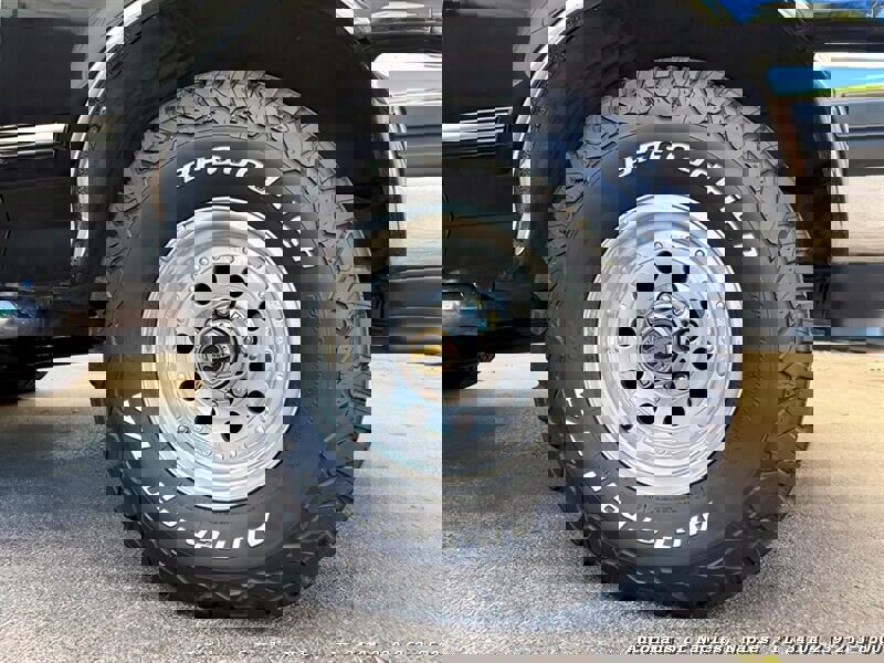 Used 1992 Ford Bronco image 10