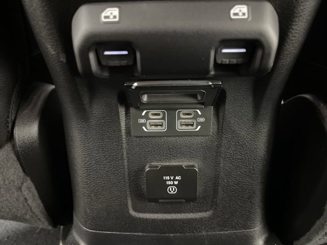 Used 2021 Jeep Wrangler Unlimited Sahara image 42