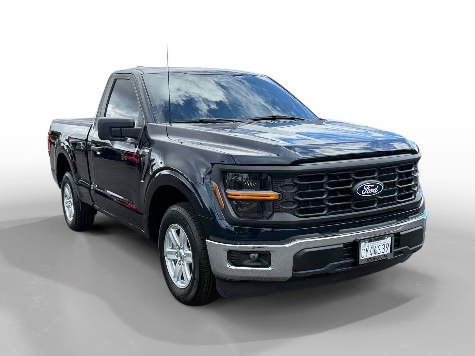 Used 2025 Ford F150 XL w/ Equipment Group 103A High RWD image 7