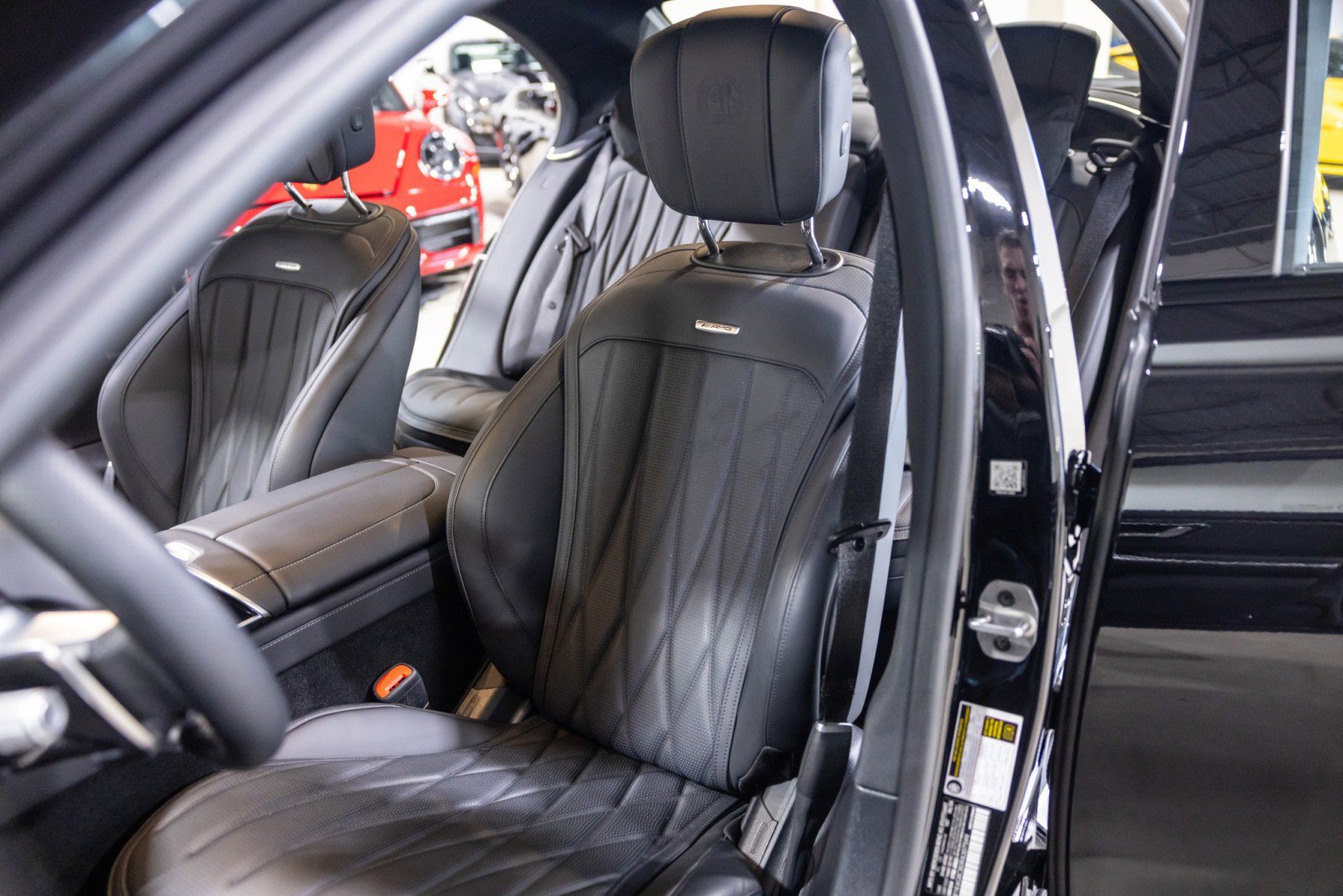 Used 2024 Mercedes-Benz S 63 AMG S w/ AMG Night Package image 38