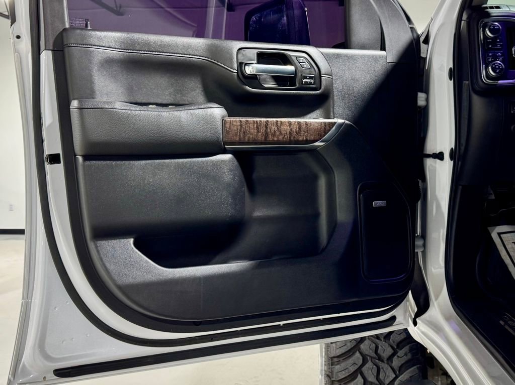 Used 2021 GMC Sierra 2500 Denali w/ Denali Ultimate Package image 12