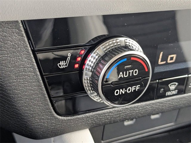 New 2025 Mitsubishi Outlander SE image 20