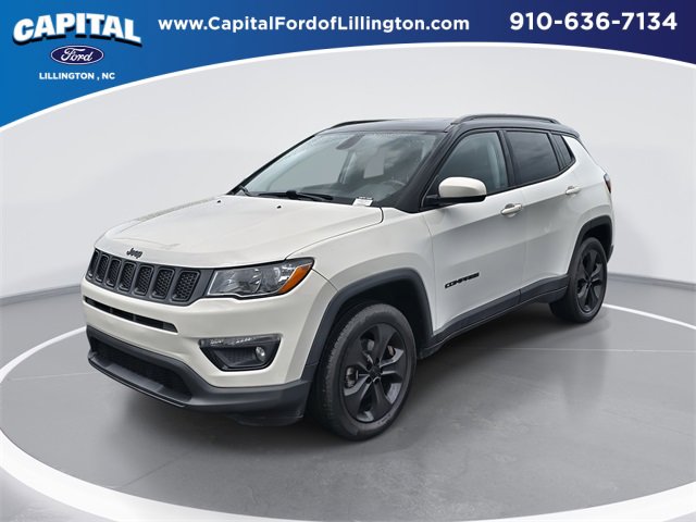 Used 2020 Jeep Compass Latitude image 1
